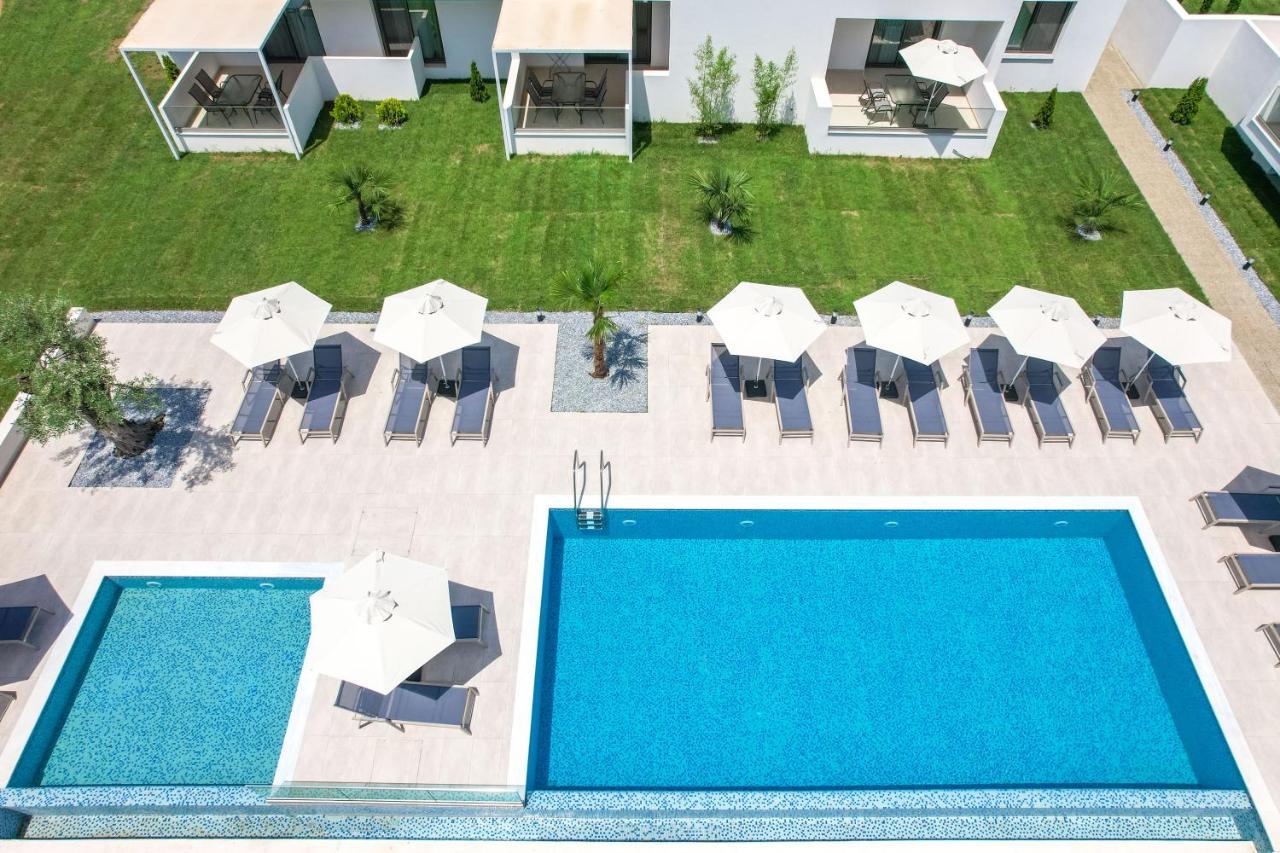 Encanto Village -Apartments Potos Exteriér fotografie